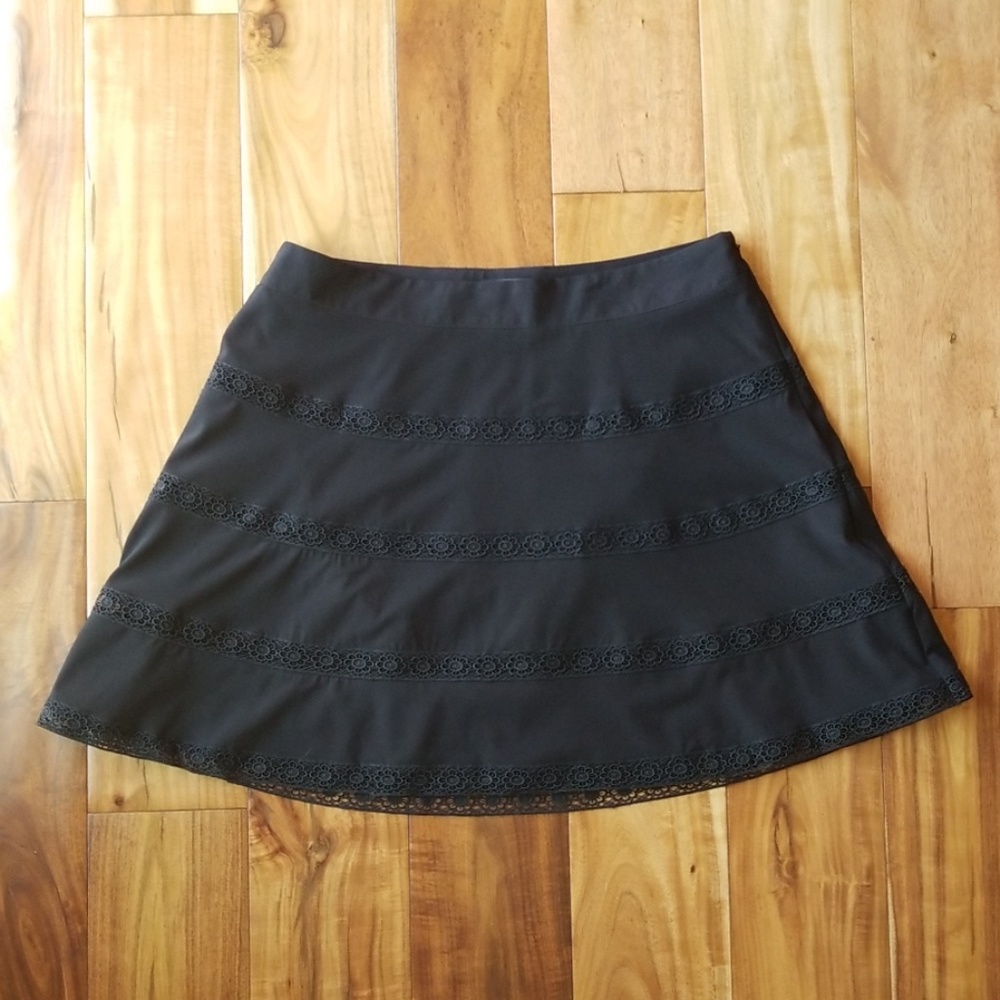 Limited skirt size 6